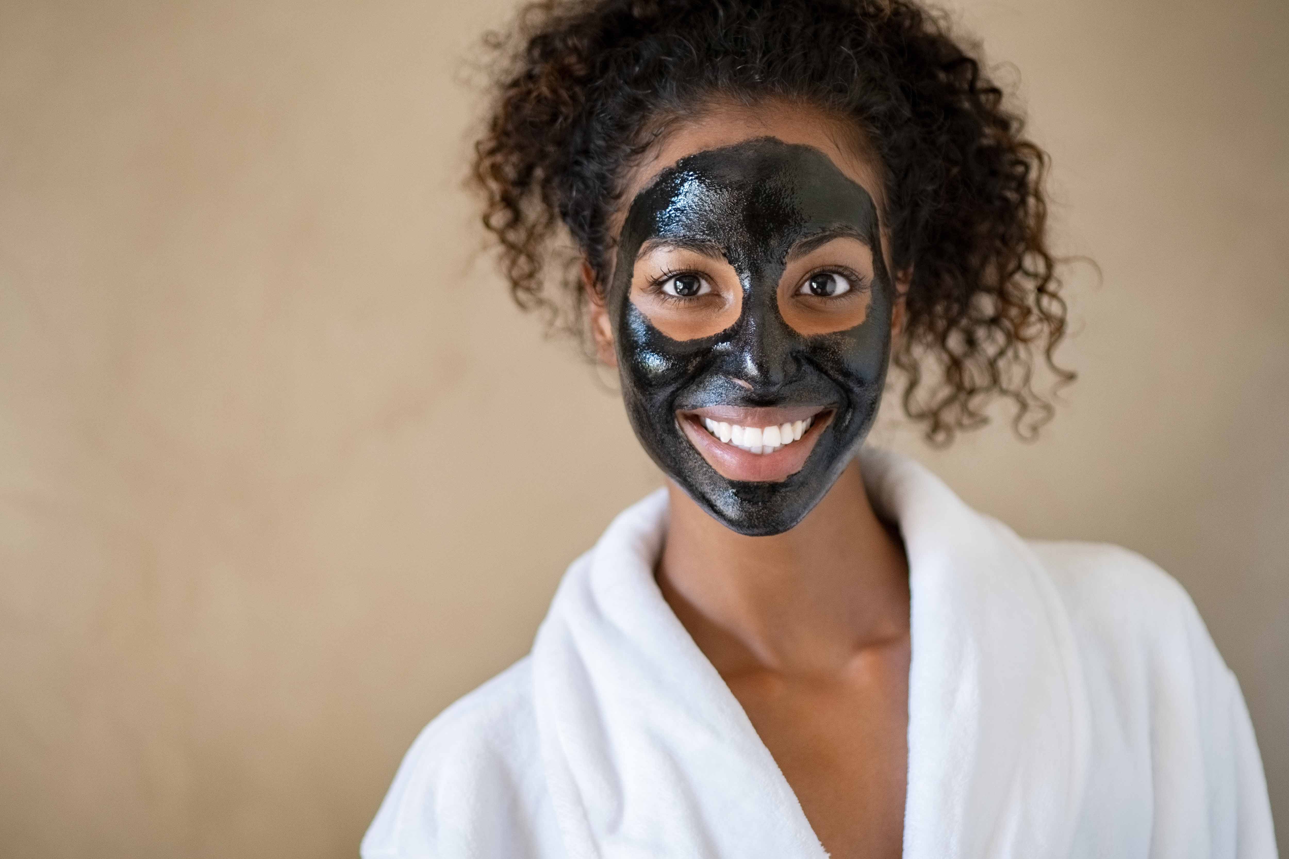 Benefits Of Using A Charcoal Face Mask For Your Skin